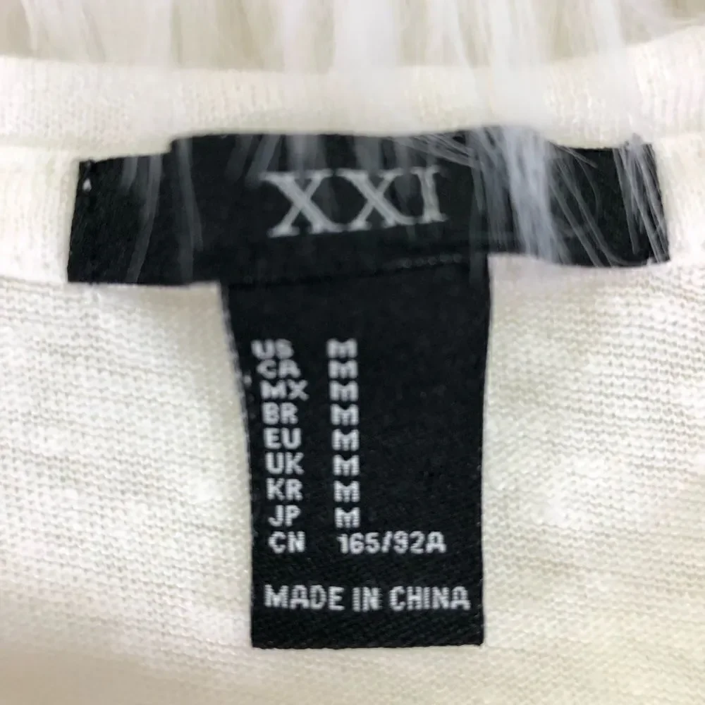 XXI Forever 21 Los Angeles barcode medium Shirt - Picture 7 of 8